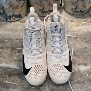 Nike lacrosse cleats